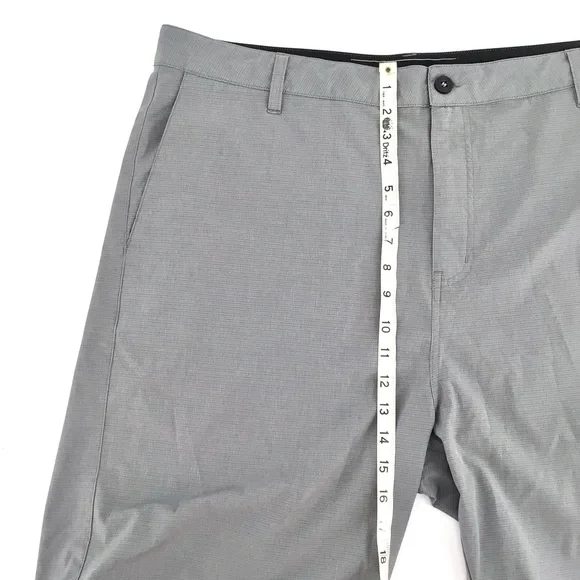 Ocean Current Men's Hybrid Gray Flat Front Shorts Size 40 - Picture 4 of 7